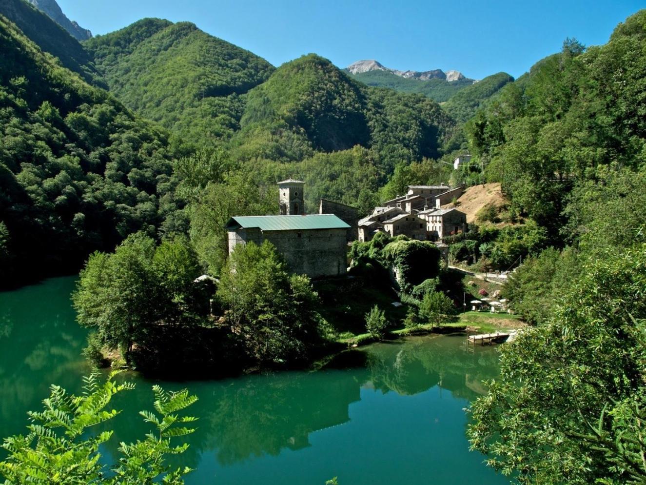 Maison d'hôtes Borgo Isola Santa Extérieur photo