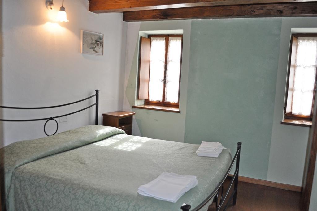 Maison d'hôtes Borgo Isola Santa Extérieur photo