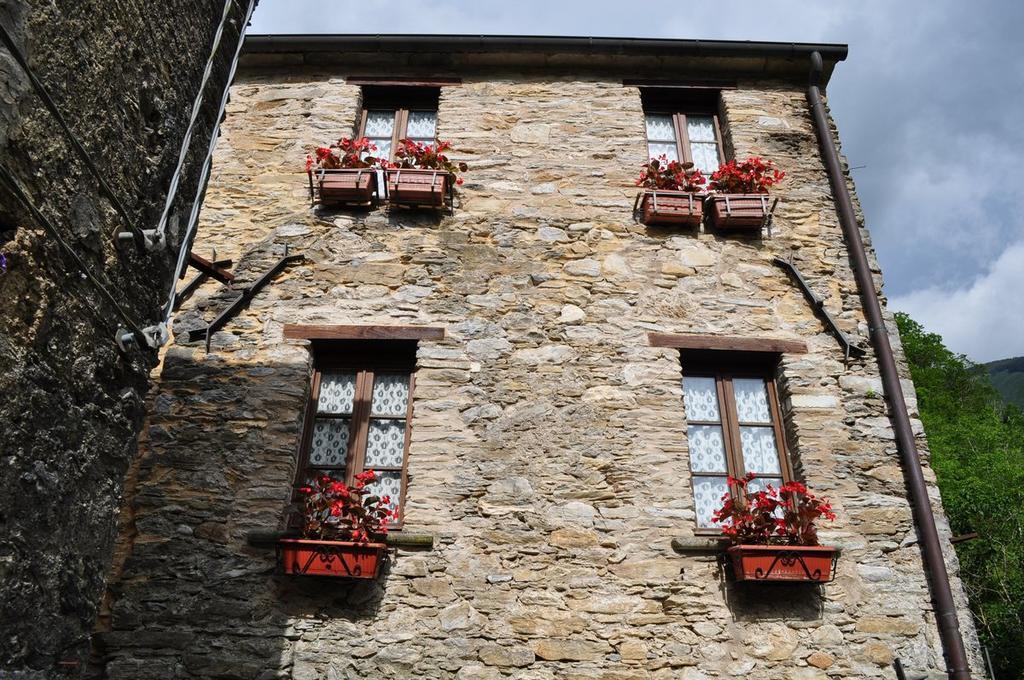 Maison d'hôtes Borgo Isola Santa Extérieur photo