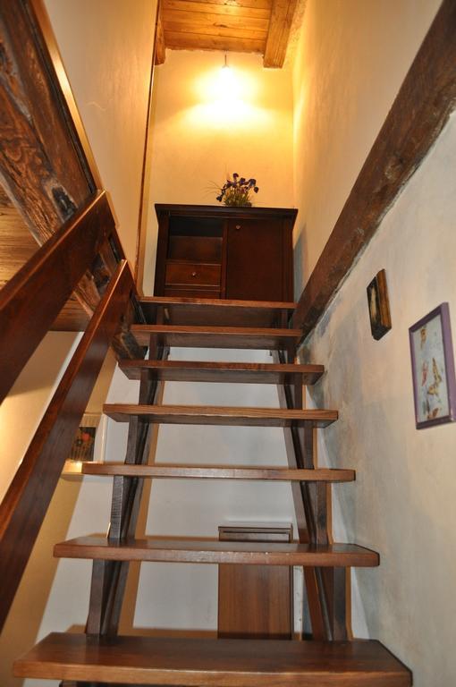 Maison d'hôtes Borgo Isola Santa Extérieur photo