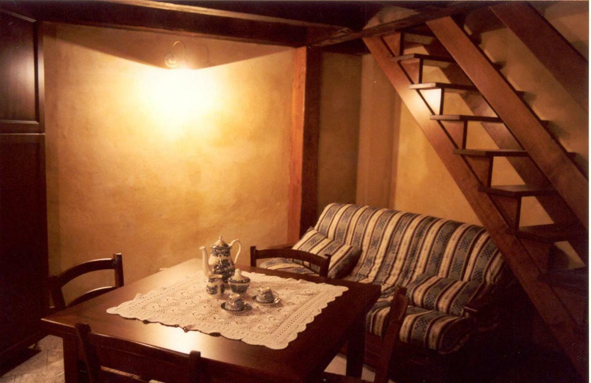 Maison d'hôtes Borgo Isola Santa Chambre photo